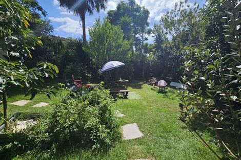 Photo of property in 35 Tahuna Road, Paihia, 0200