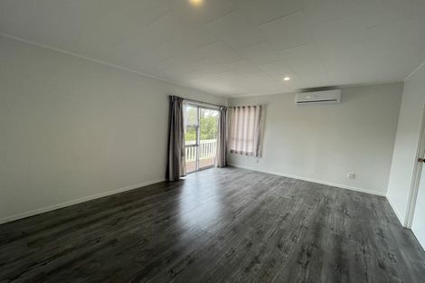 Photo of property in 14 Erica Road, Sunnynook, Auckland, 0620