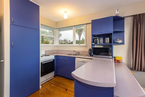 Photo of property in 16 Greenfield Place, Mairehau, Christchurch, 8052