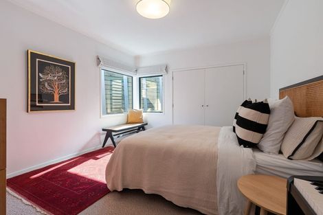 Photo of property in 3 Homewood Avenue, Karori, Wellington, 6012