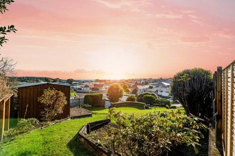 Photo of property in 20 Rosendale Avenue, Spotswood, New Plymouth, 4310