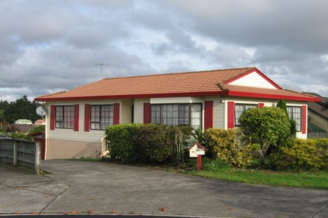 Photo of property in 25 Jay Court, Botany Downs, Auckland, 2010
