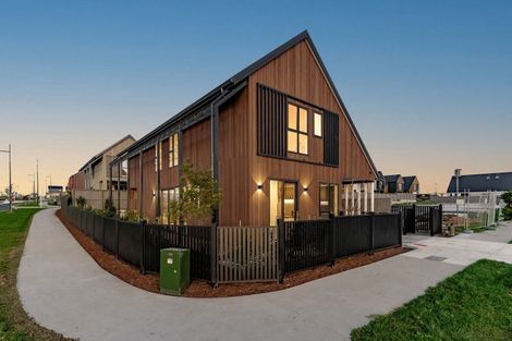 Photo of property in 1 Dorset Down Drive, Karaka, 2580