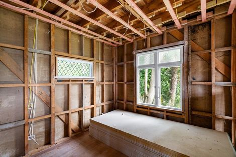 Photo of property in 3 Onslow Road, Bluff Hill, Napier, 4110