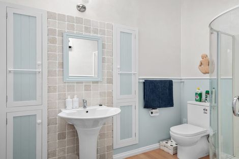 Photo of property in 124 Roxburgh Road East, Roxburgh East, Roxburgh, 9571