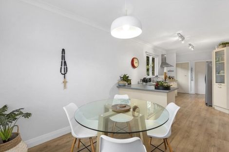 Photo of property in 274 Macandrew Road, Forbury, Dunedin, 9012