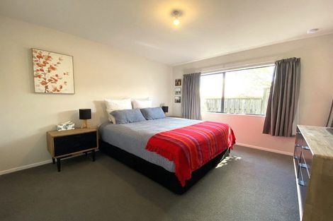 Photo of property in 4 Tarawera Road, Johnsonville, Wellington, 6037