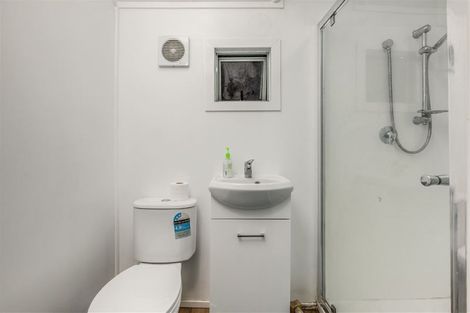 Photo of property in 26 Kohinoor Avenue, Mangere, Auckland, 2022