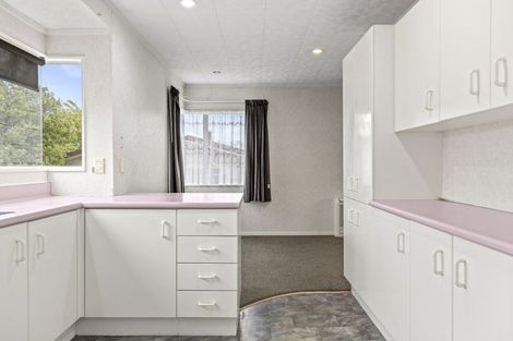 Photo of property in 82 Grace Crescent, Richmond Heights, Taupo, 3330