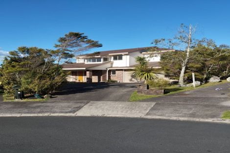 Photo of property in 21 Redfern Lane, Glenfield, Auckland, 0629