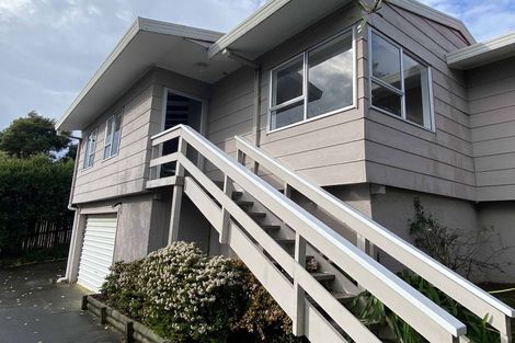 Photo of property in 88 William Bayes Place, Red Beach, 0932