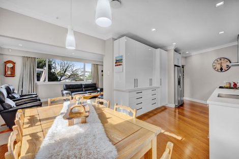 Photo of property in 7 Climie Crescent, Hawera, 4610