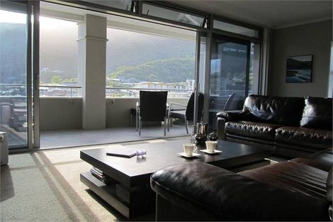 Photo of property in Oxleys Rock Apartments, 401/6 London Quay, Picton, 7220