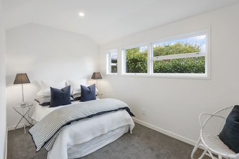 Photo of property in 22 Tuirau Place, Ilam, Christchurch, 8041