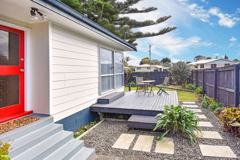 Photo of property in 1/36 Park Estate Road, Rosehill, Papakura, 2113