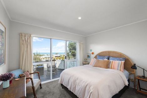 Photo of property in 19 Palm Parade, Riversdale Beach, Masterton, 5872