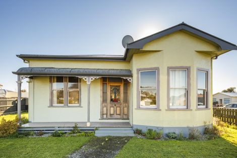 Photo of property in 6 Duff Crescent, Highbury, Palmerston North, 4412