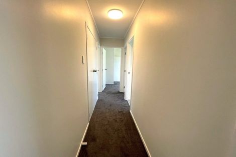 Photo of property in 1 Carbery Place, Manurewa, Auckland, 2102