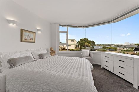 Photo of property in 1/90 Kitchener Road, Milford, Auckland, 0620