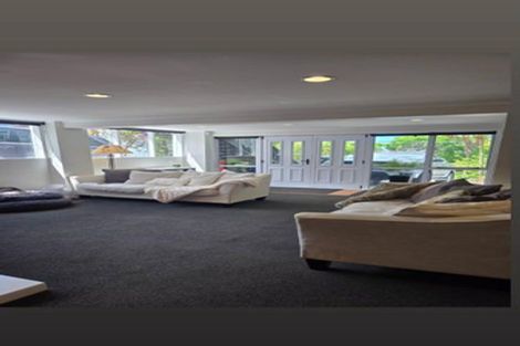 Photo of property in 107 Tiroroa Avenue, Te Atatu South, Auckland, 0610