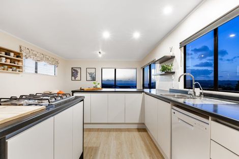 Photo of property in 22 Mercury Way, Whitby, Porirua, 5024