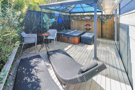 Photo of property in 44 Seabury Avenue, Foxton Beach, Foxton, 4815