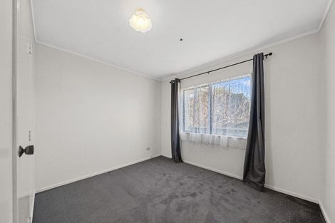 Photo of property in 1 Dalmahoy Place, Wattle Downs, Auckland, 2103
