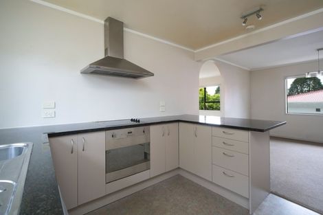 Photo of property in 1a Armagh Road, Blockhouse Bay, Auckland, 0600