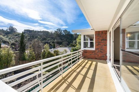 Photo of property in 18 Colquhoun Street, Glenross, Dunedin, 9011