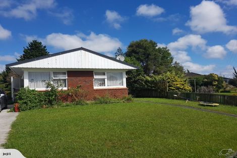 Photo of property in 1/4 Roseburn Place, Pakuranga, Auckland, 2010