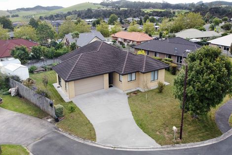 Photo of property in 5 Mooring Close, Haruru, 0204