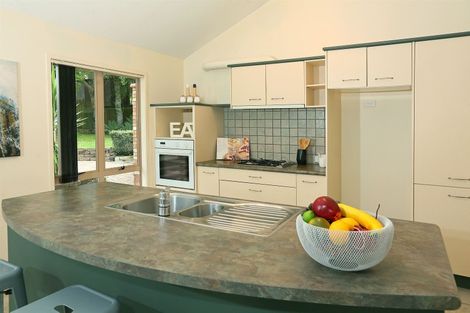 Photo of property in 17 Pippen Court, Henderson, Auckland, 0612