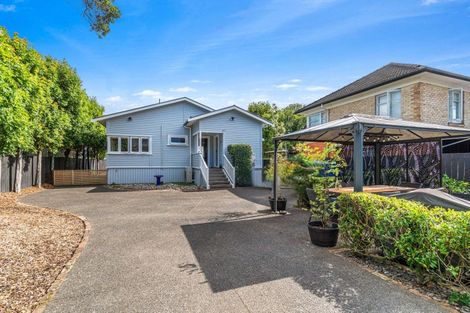 Photo of property in 6 Waterfront Road, Mangere Bridge, Auckland, 2022