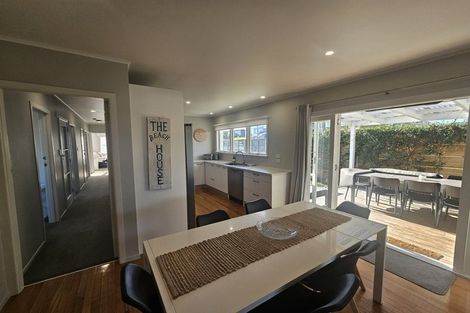 Photo of property in 46 Pitau Road, Mount Maunganui, 3116