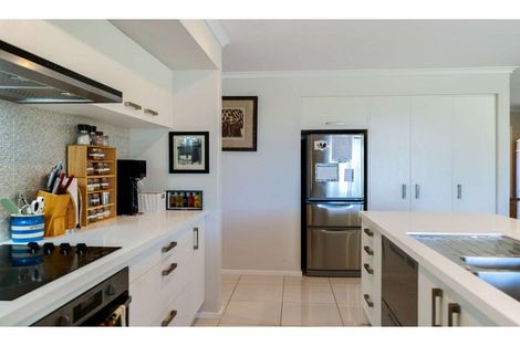 Photo of property in 14 Greenway Drive, Kerikeri, 0230