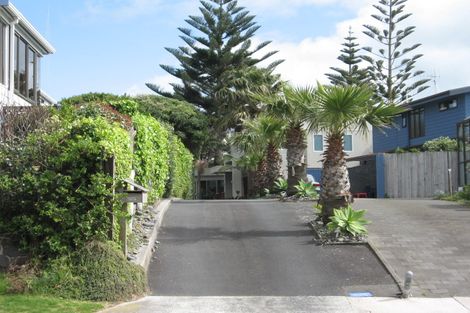 Photo of property in 5 Te Ara Place, Papamoa Beach, Papamoa, 3118