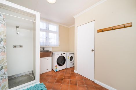 Photo of property in 8 Heretaunga Street, Palmerston North, 4414