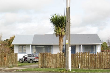 Photo of property in 37 Broadway, Stratford, 4332