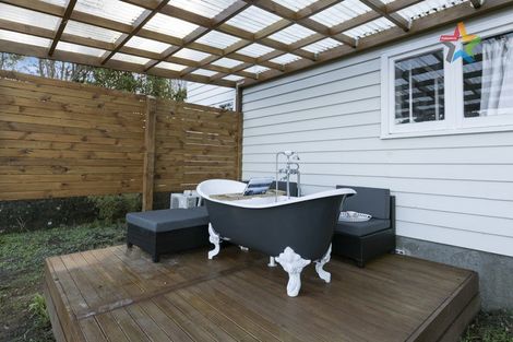 Photo of property in 35 Titiro Moana Road, Korokoro, Lower Hutt, 5012