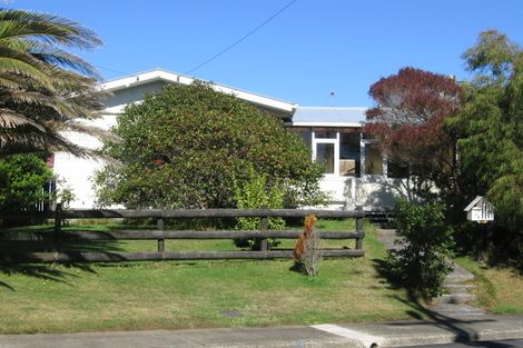 Photo of property in 46 Beazley Avenue, Paparangi, Wellington, 6037