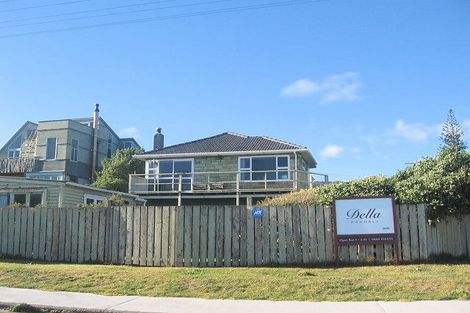 Photo of property in 108 The Parade, Paekakariki, 5034