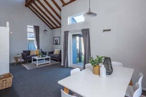 Photo of property in 12 Kew Grove, Raumati Beach, Paraparaumu, 5032