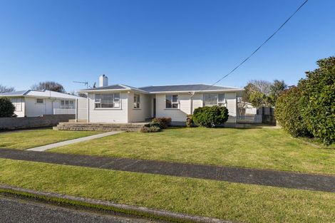 Photo of property in 22 Murray Avenue, Hawera, 4610