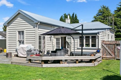 Photo of property in 198 Shakespeare Street, Leamington, Cambridge, 3432