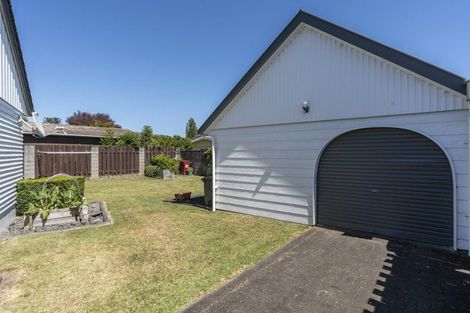 Photo of property in 57 Garden Heights Avenue, Glenview, Hamilton, 3206