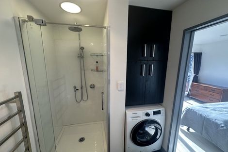 Photo of property in 6 Randolph Road, Crofton Downs, Wellington, 6035