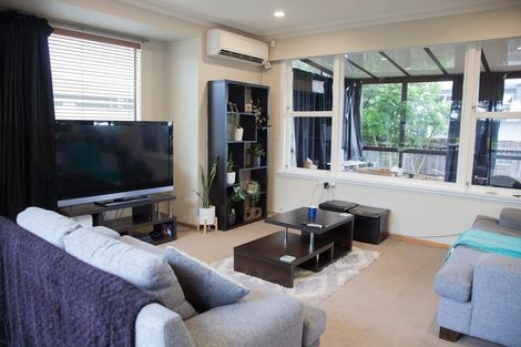 Photo of property in 10a Brookfield Terrace, Brookfield, Tauranga, 3110