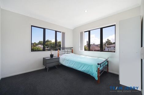 Photo of property in 28b Estuary Road, Weymouth, Auckland, 2103