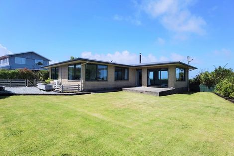 Photo of property in 37 Whitcombe Terrace, Hokitika, 7810