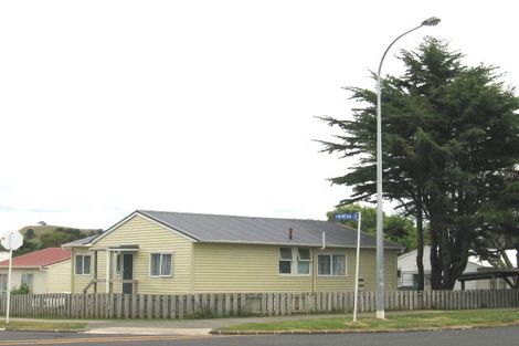 Photo of property in 174 Taniwha Street, Glen Innes, Auckland, 1072
